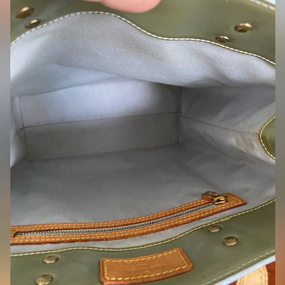 Louis Vuitton Green Vernis Monogram Tote - Picture 12 of 16